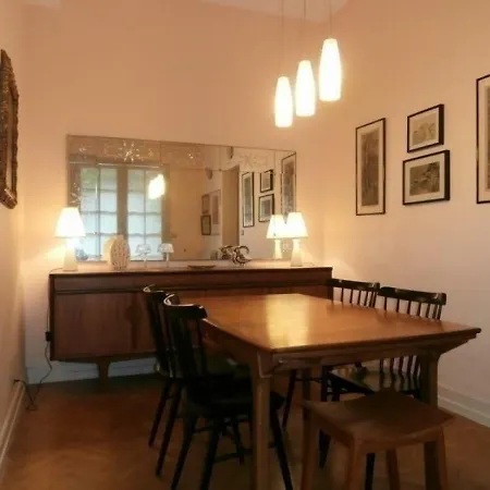 House La Maison Louis D'amboise